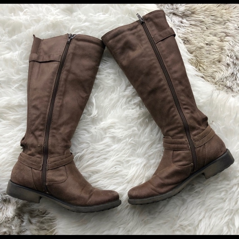 Women’s NEW BareTraps Boots SZ 8